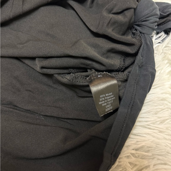 ✨Vera Wang Black Women's Top - Picture 6 of 6